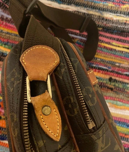 Louis Vuitton Reporter